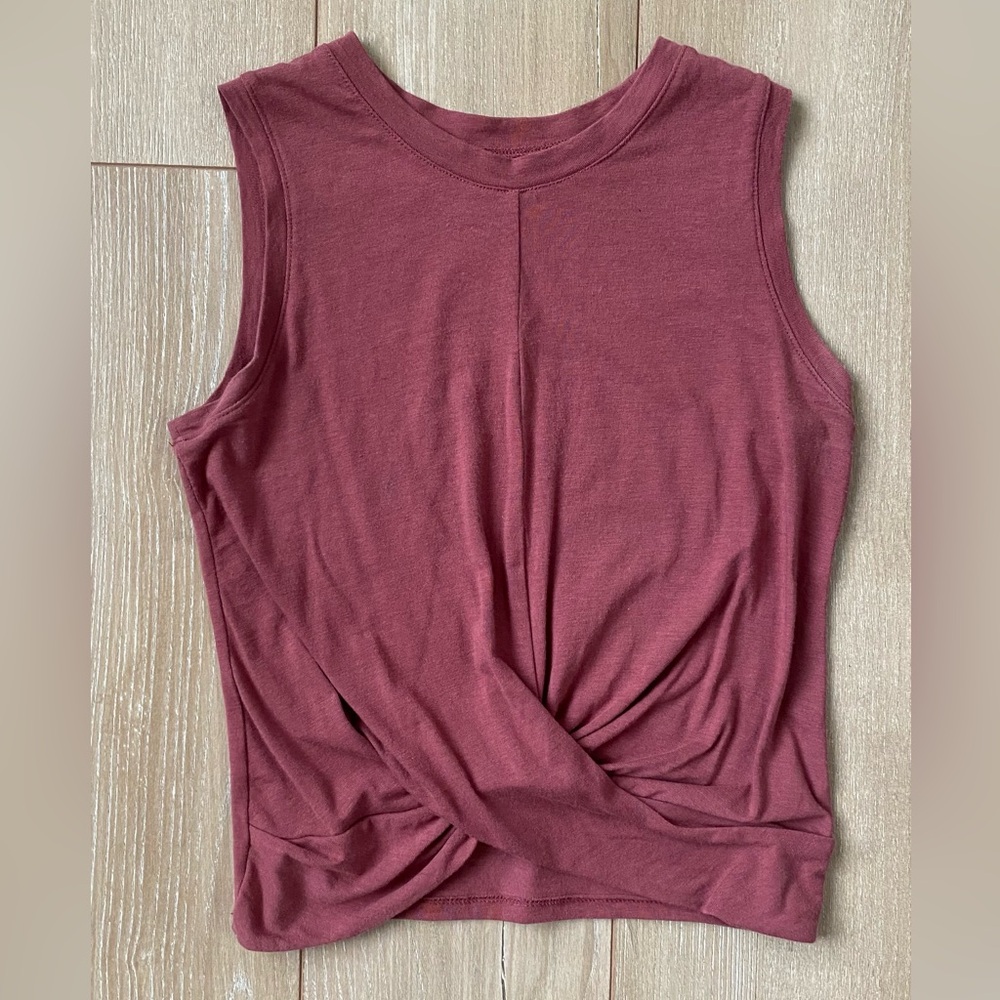 Twist Front Tank